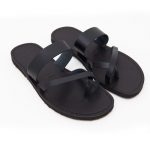 Men’s Pizzica Thong sandals in Black