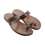 Men’s Cerchietto Thong sandals in Brown